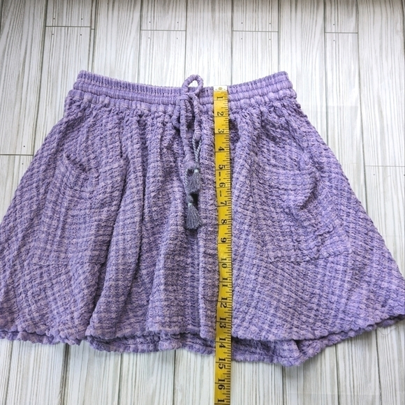 Urban Outfitters Smocked Plaid Gingham Mini Skater Skirt in Purple Size Small - Picture 7 of 10